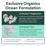 Organics Ocean cápsulas en mano ilustrando tamaño pequeño y fácil de tragar