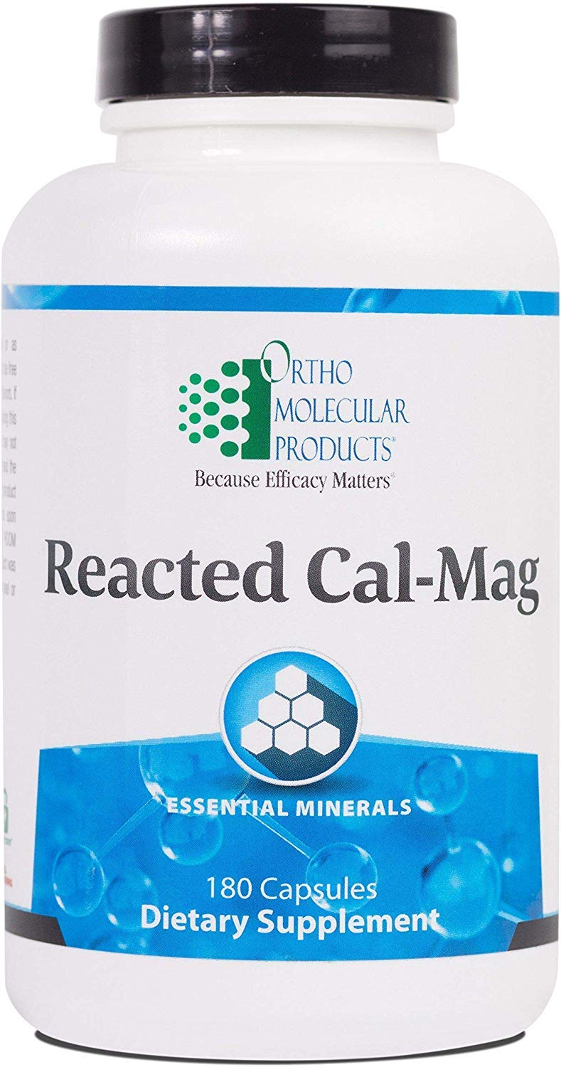 Ortho Molecular Reacted Cal‑Mag vista frontal del frasco mostrando 180 cápsulas y etiqueta clara