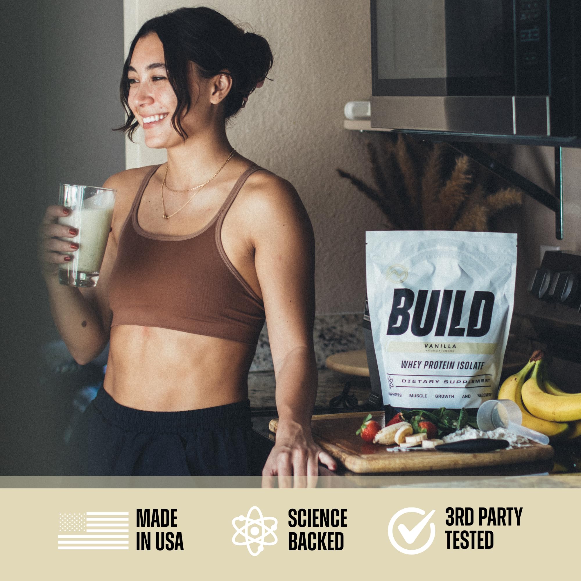 Outwork Nutrition comparación de tamaño 1.6lb para evaluar porciones