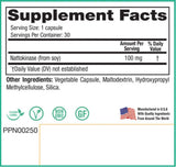 Detalle de cápsula de Peak Pure & Natural con nattokinase para absorción y manejo cómodo