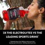Pedialyte Sport junto a objeto cotidiano muestra escala y tamaño práctico
