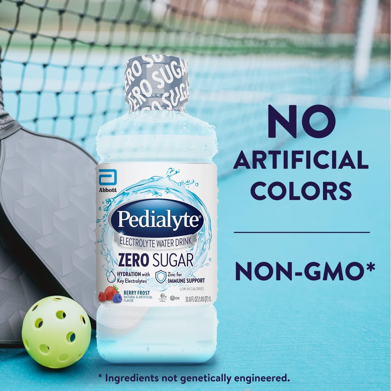 Pedialyte en mano de deportista para rápida reposición de electrolitos