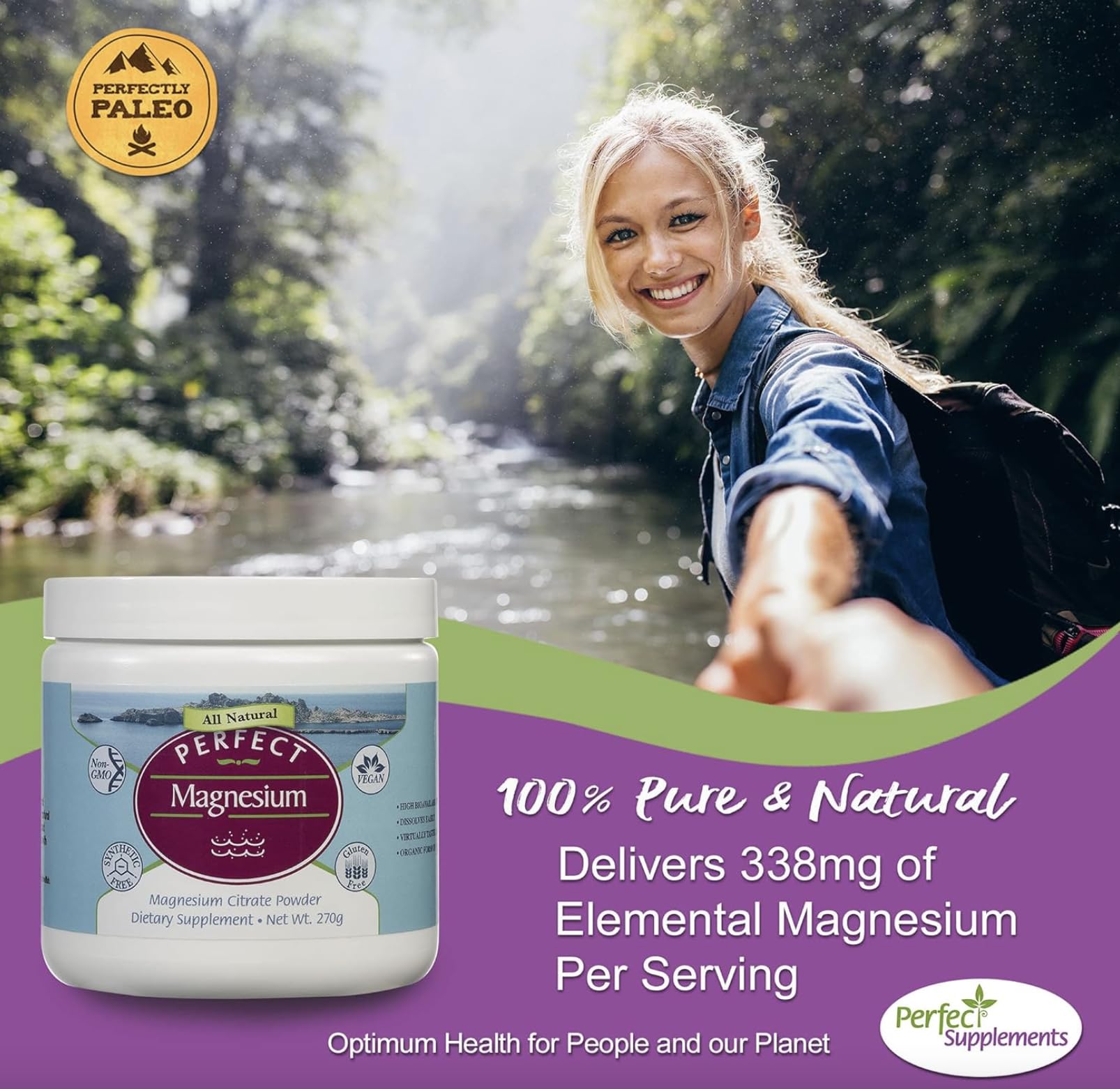 Perfect Supplements polvo añadido a batidora para integrar en smoothies cotidianos