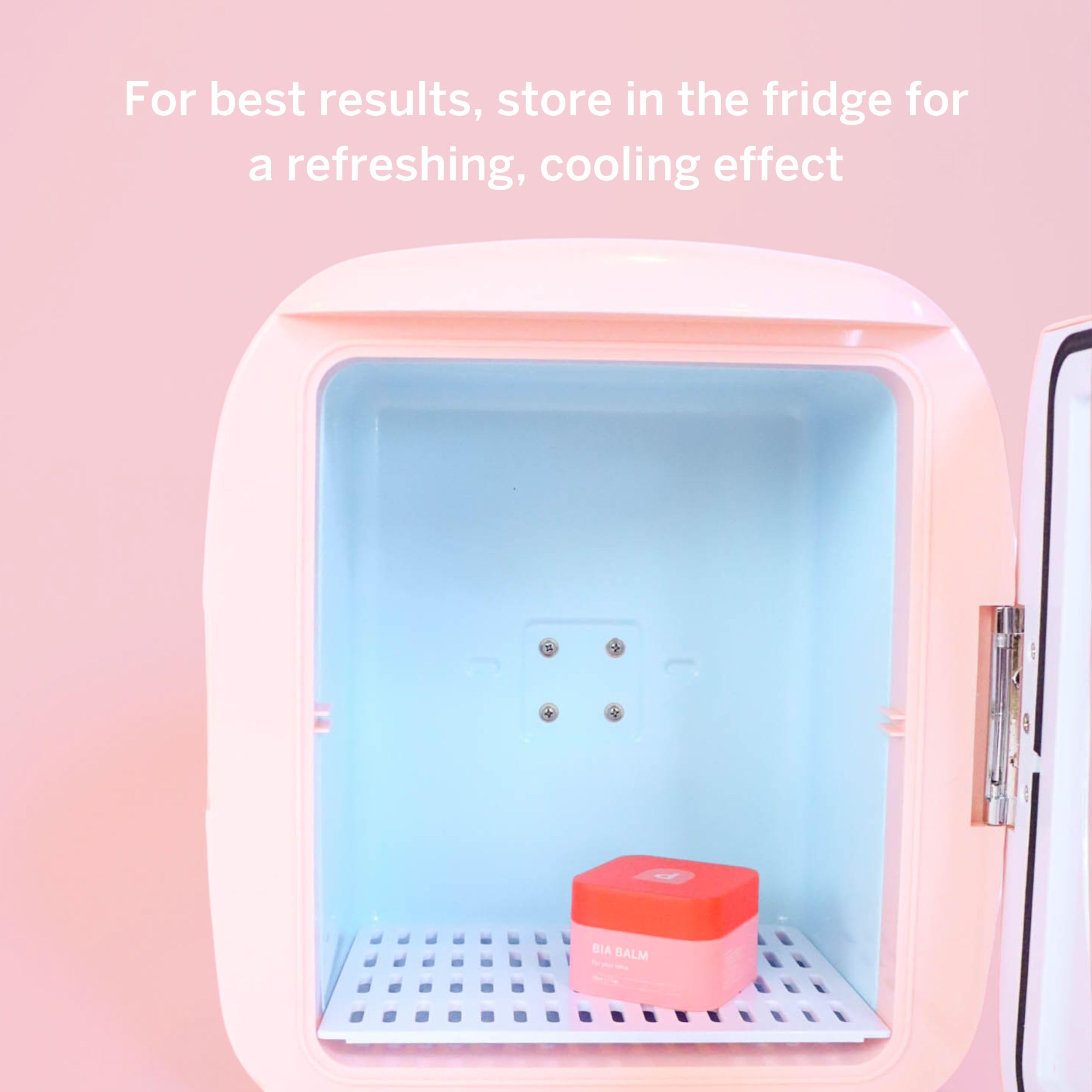 Pixie Cup en ambiente de baño transmitiendo uso cotidiano