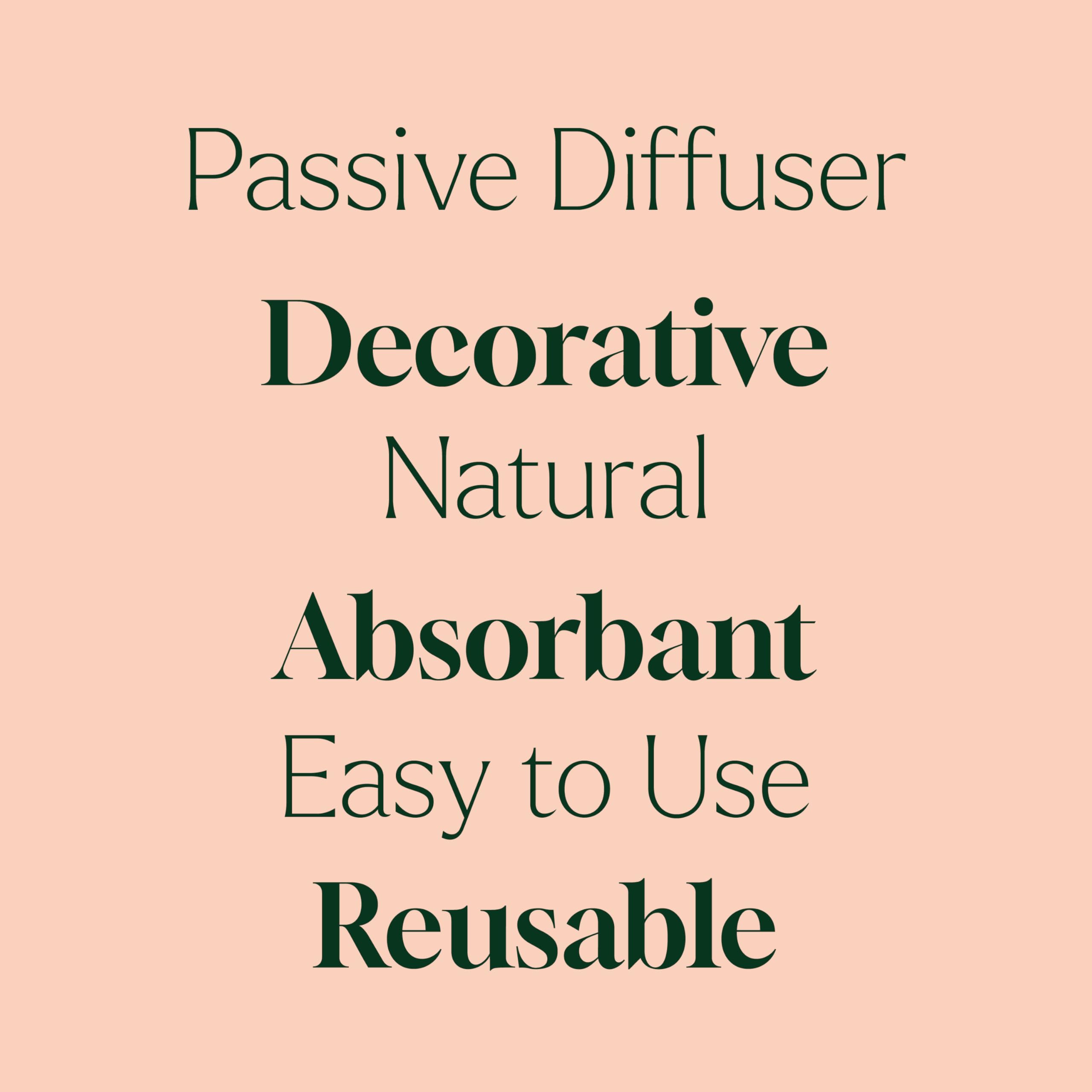 Plant Therapy difusor en mesita mostrando ambiente acogedor