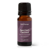 Plant Therapy botella frontal de patchouli oscuro con etiqueta clara y confianza