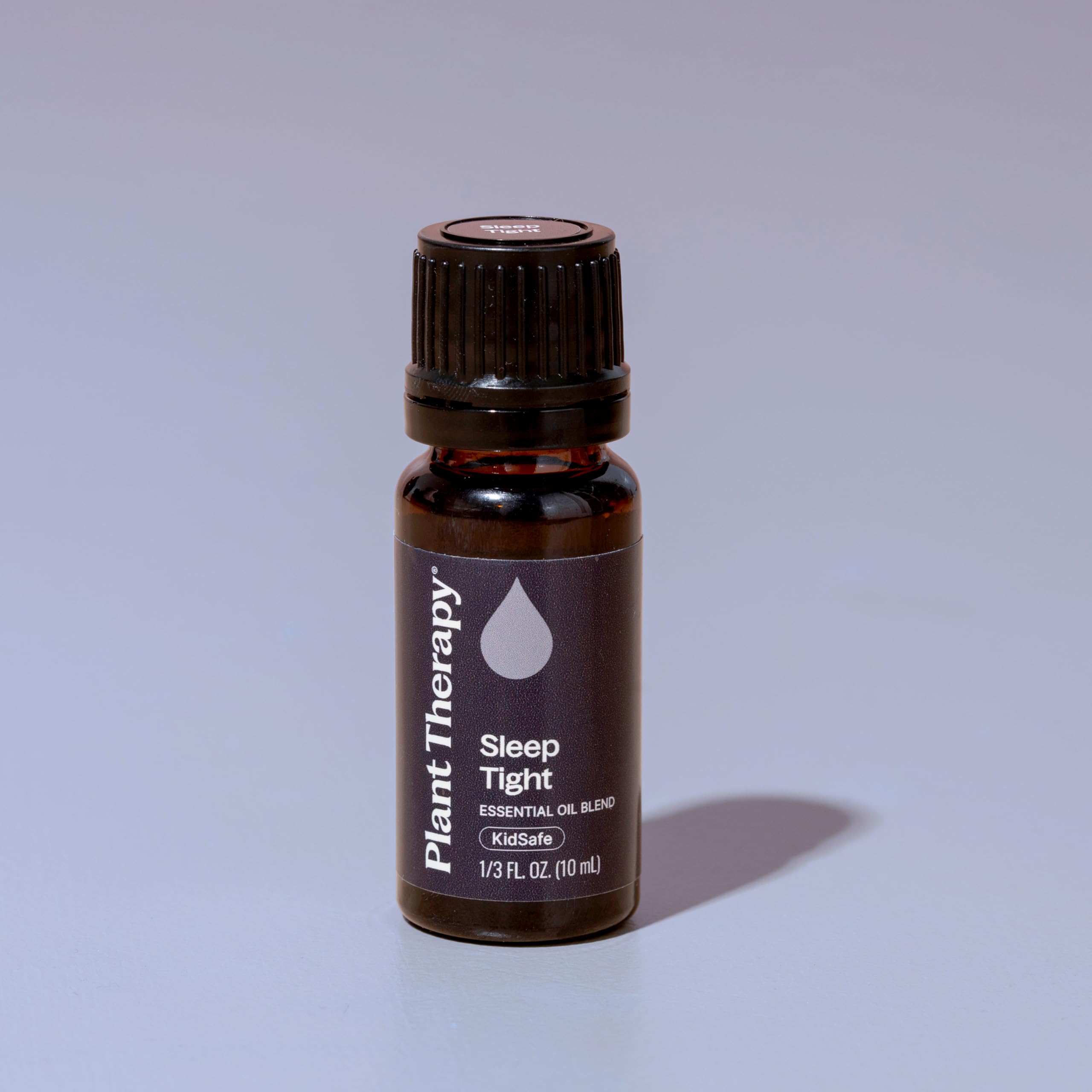 Plant Therapy mezcla Sleep Tight en difusor en dormitorio creando ambiente