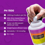 Vaso con tabletas Precision Hydration disolviéndose, hidratación instantánea y clara