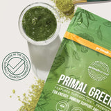 Primal Harvest uso en cocina con smoothie y estilo de vida saludable