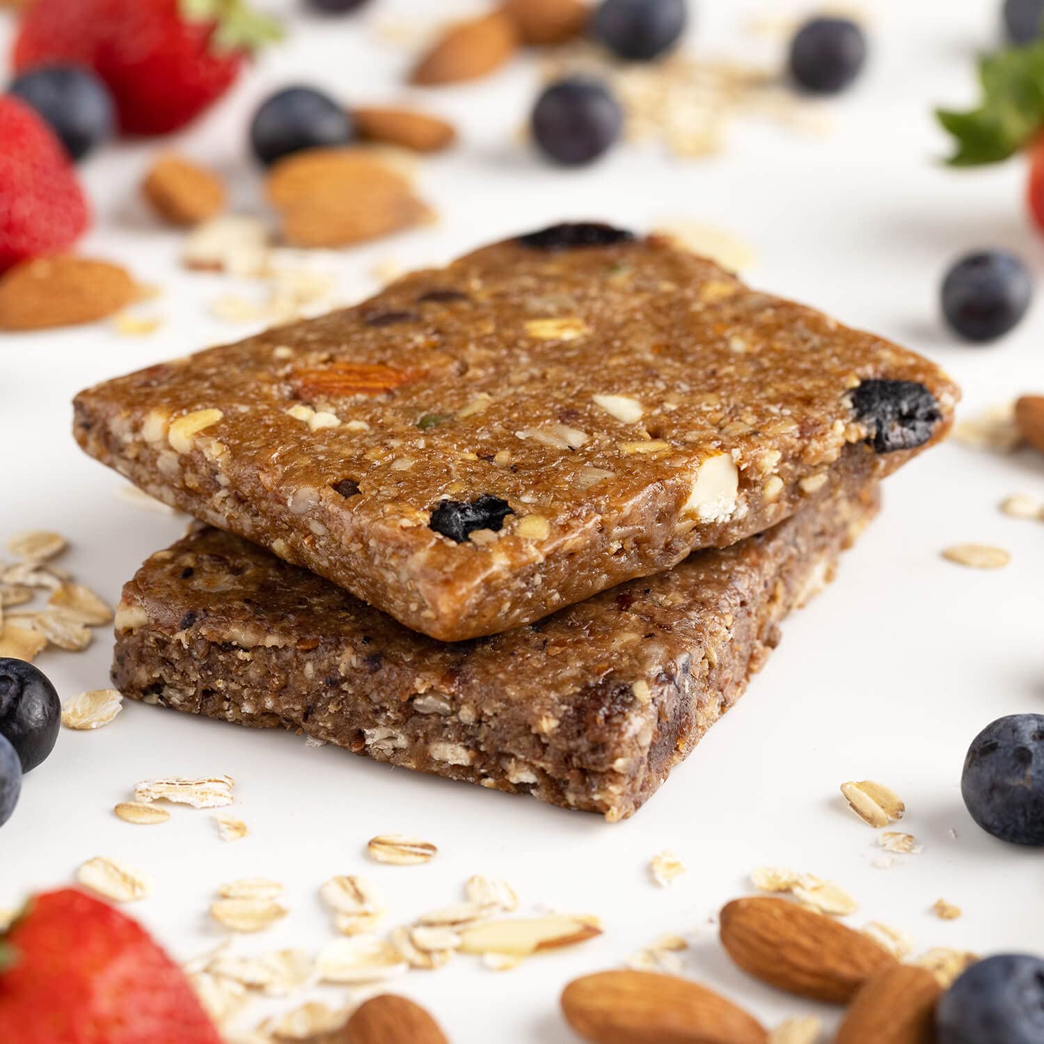PROBAR textura cercana con avena, nueces y frutos rojos, muestra ingredientes reales