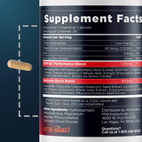 Promescent persona en gimnasio sosteniendo botella para apoyo al entrenamiento