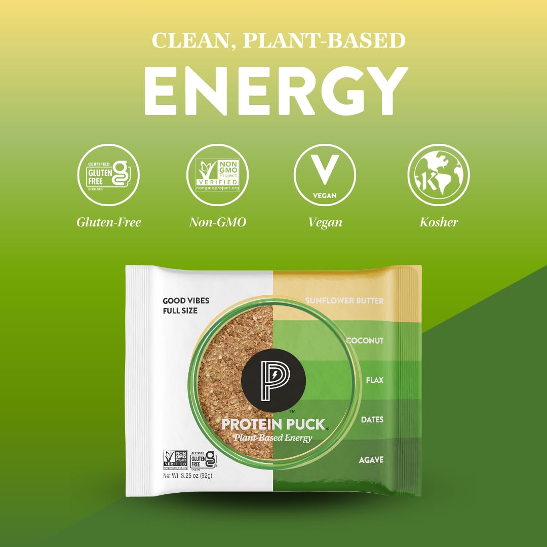 Protein Puck barra abierta dentro del envoltorio, práctica y lista para comer