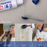 Proteinex persona bebiendo tras entrenar para recuperación y comodidad