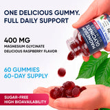 PURA WEX NUTRITION frasco abierto con gomitas listas para tomar y portabilidad