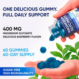 PURA WEX NUTRITION comparación de tamaño del frasco y una gomita
