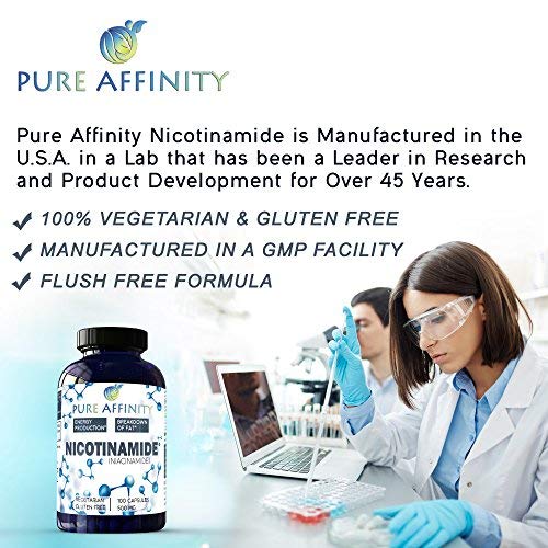 Pure Affinity cápsulas en mano para mostrar dosis y facilidad de uso