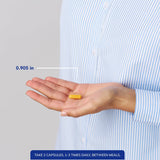 Pure Encapsulations suplemento en mano demostrando uso diario y conveniencia