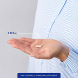 Pure Encapsulations botella en mano para comparar tamaño y fácil almacenamiento