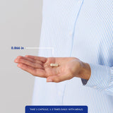Pure Encapsulations envase en mano para comparar tamaño y conveniencia