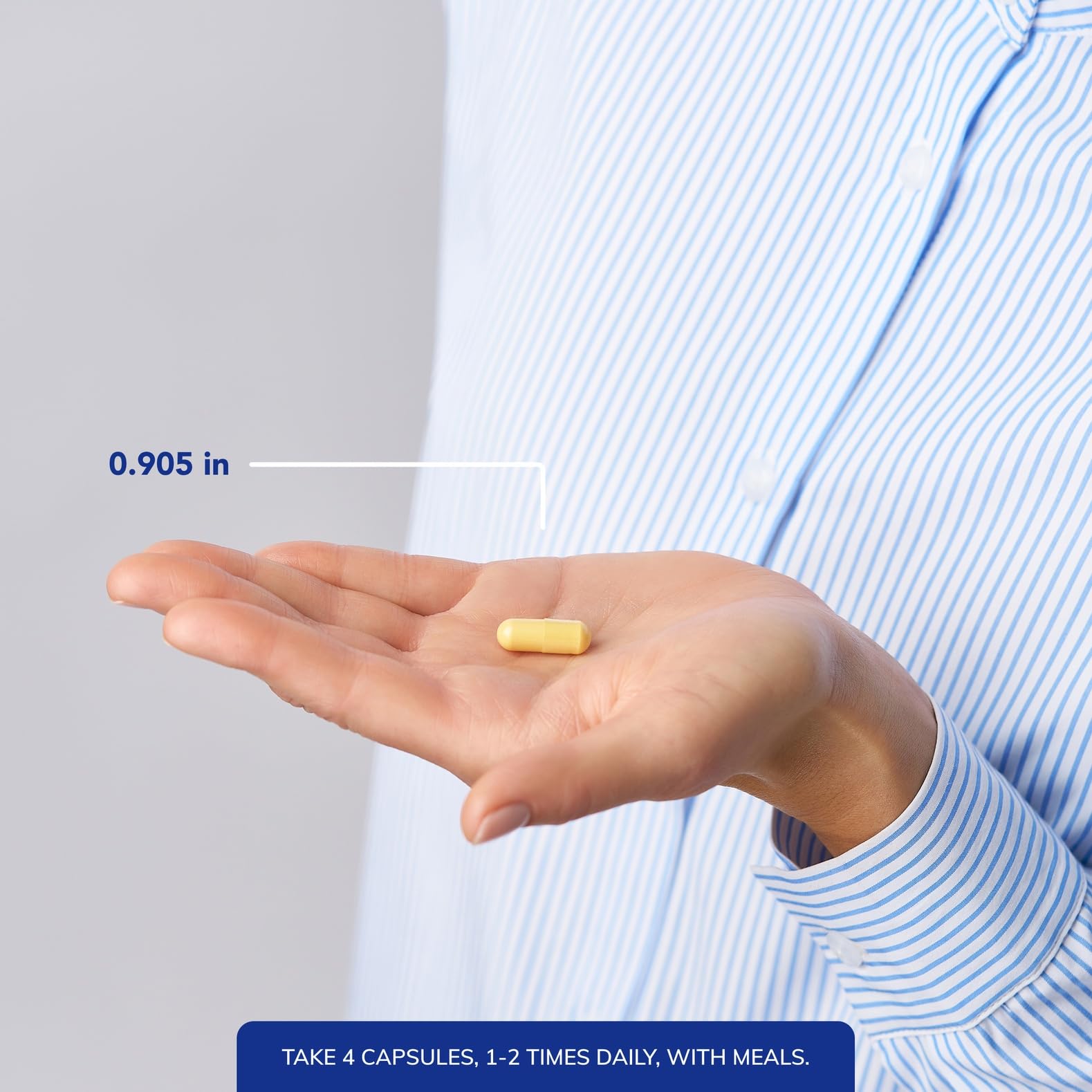 Pure Encapsulations frasco en mano para comparar escala y conveniencia