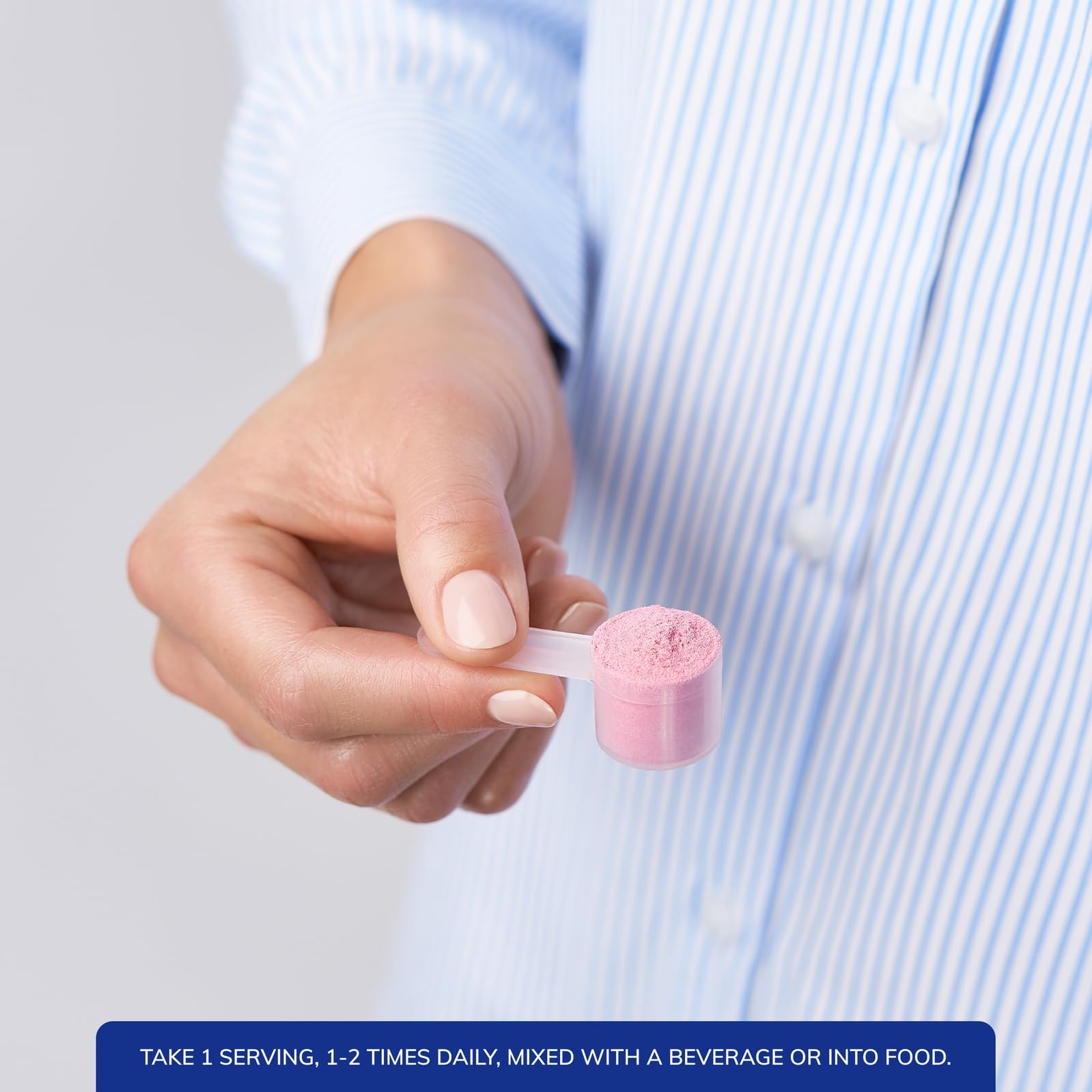 Pure Encapsulations cucharita con dosis para comparar tamaño y facilidad de uso