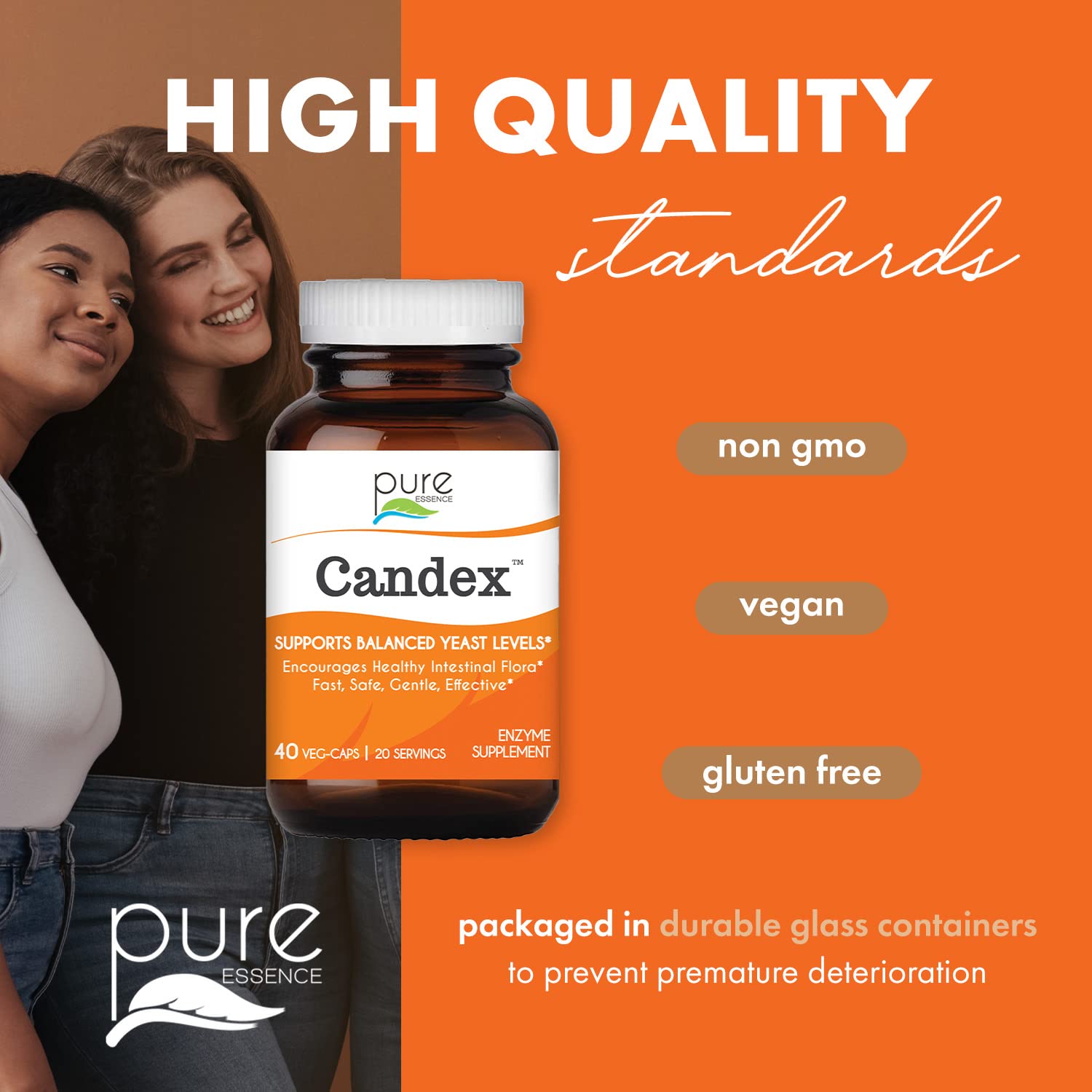 Frasco Pure Essence Candex junto a una mano para comparar tamaño