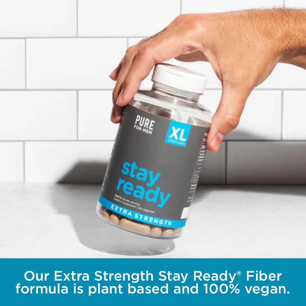Pure for Men en ambiente de baño como parte de la rutina íntima y confort