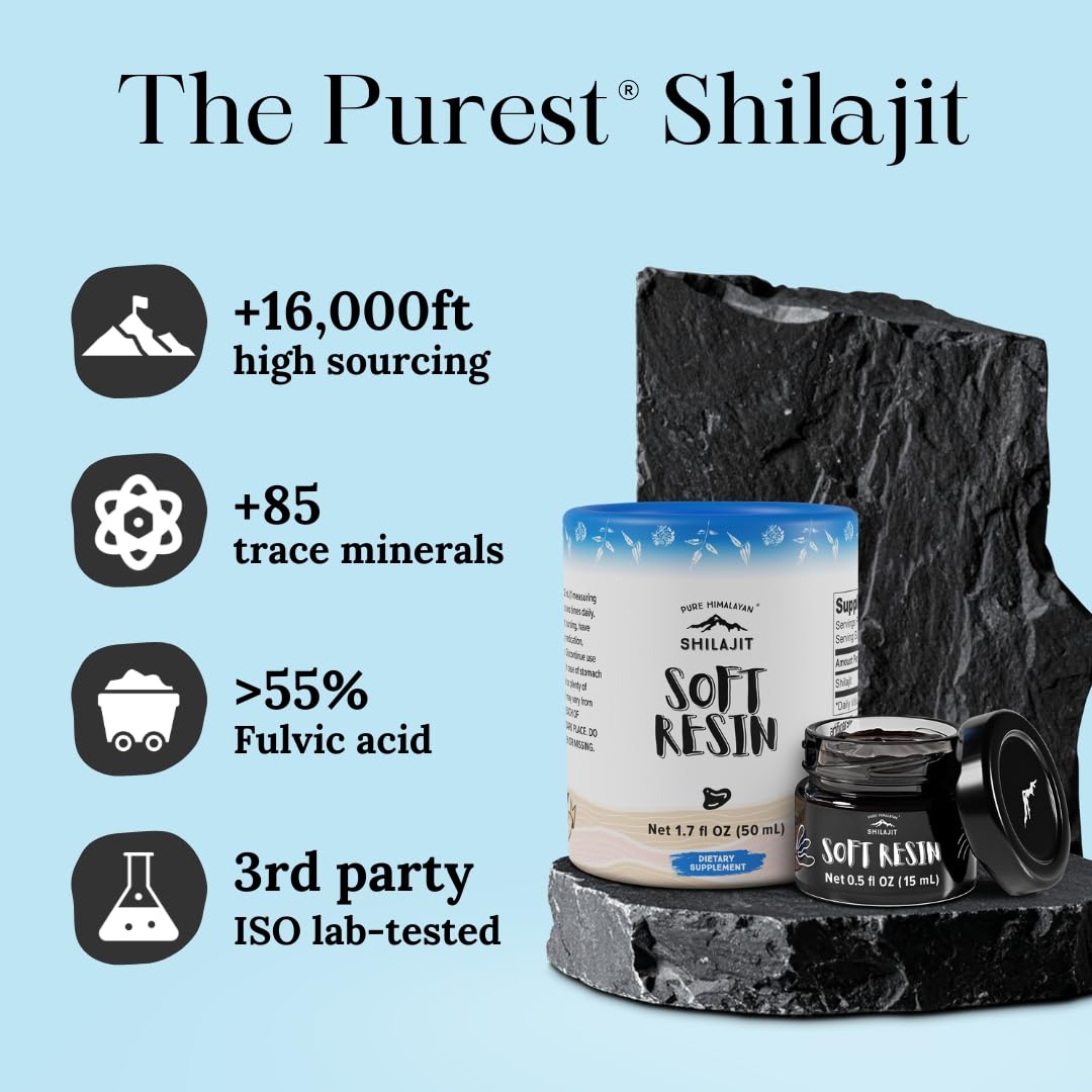 Pure Himalayan Shilajit disuelto en agua tibia listo para consumo cotidiano