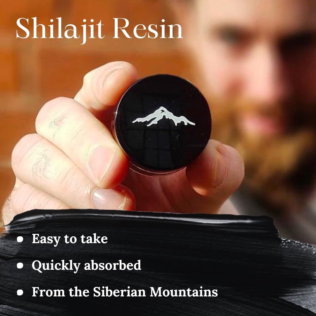 Pure Himalayan Shilajit disolviéndose en agua tibia para consumo rápido