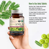 PureAyurbliss botella en mesa en ambiente doméstico que inspira uso diario