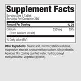 PureFormulas primer plano de tableta mostrando textura y tamaño, beneficio facilidad de ingestión