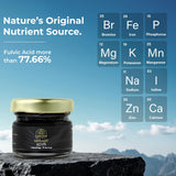 PUREZEN SHILAJIT resina mezclada en taza de té como preparación diaria