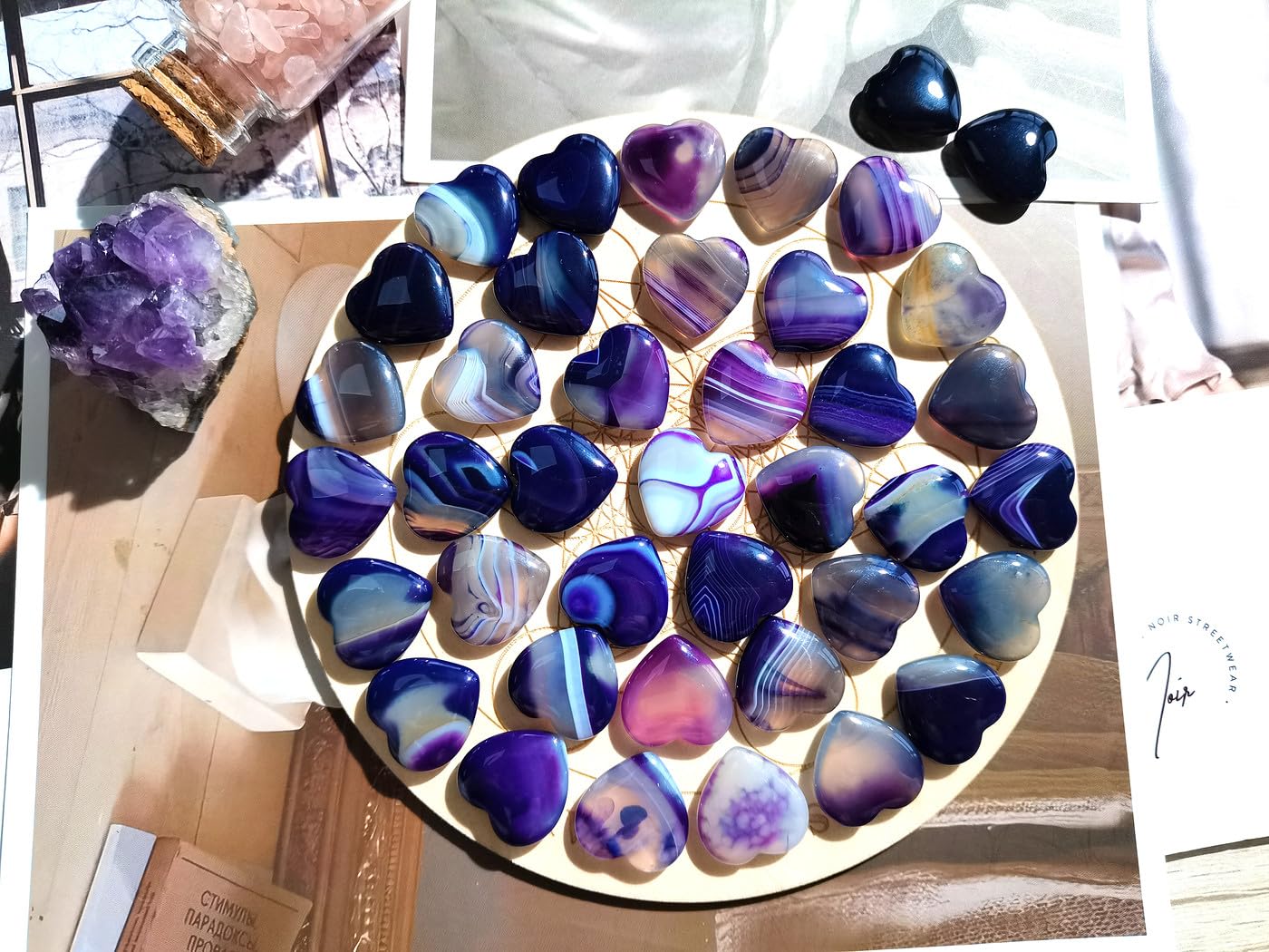 QINJIEJIE conjunto de 20 corazones ordenados mostrando variedad de vetas