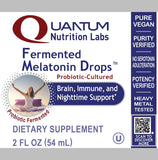 Quantum Nutrition gotero en primer plano para dosificación precisa