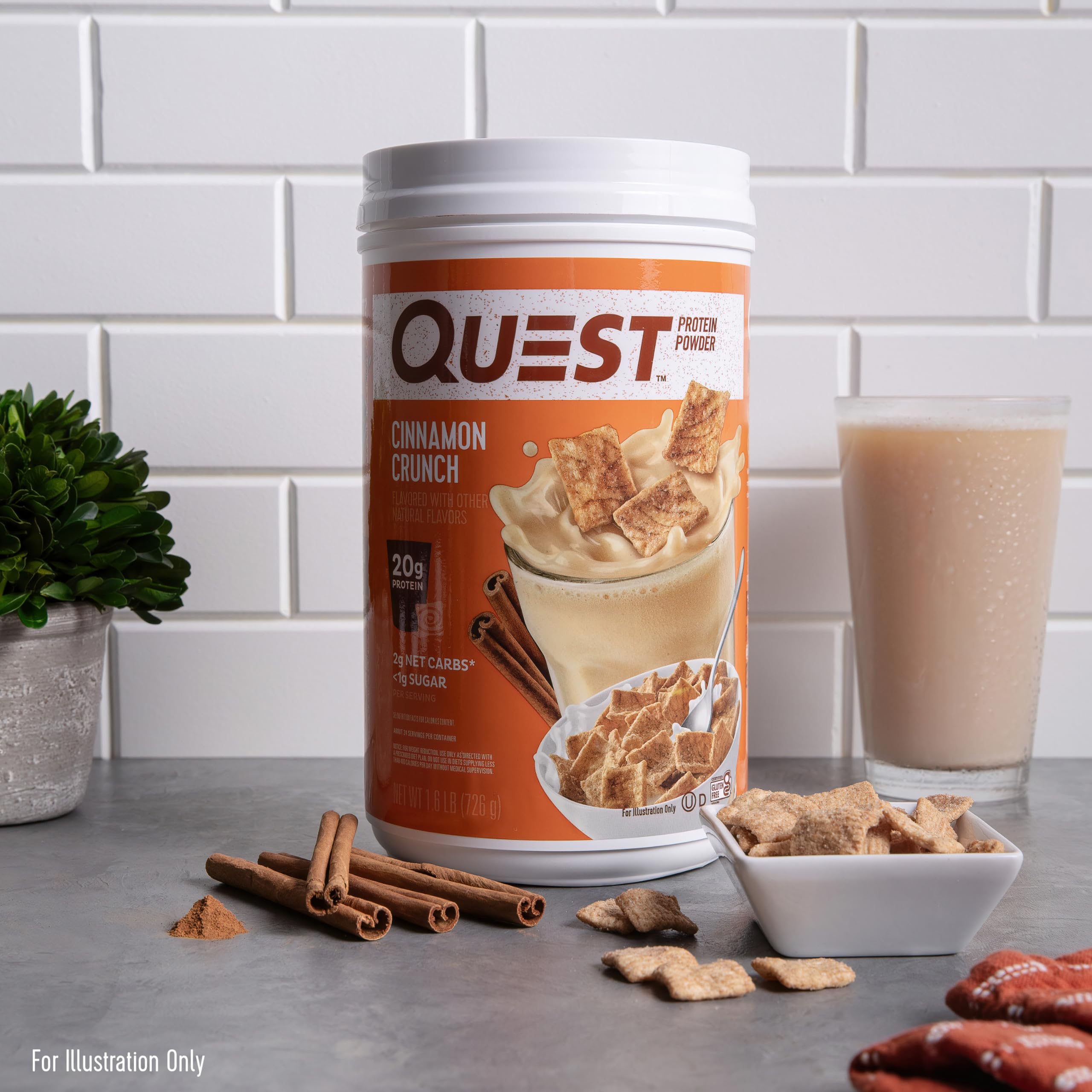 Comparación de tamaño del envase Quest Cinnamon Crunch para calcular porciones