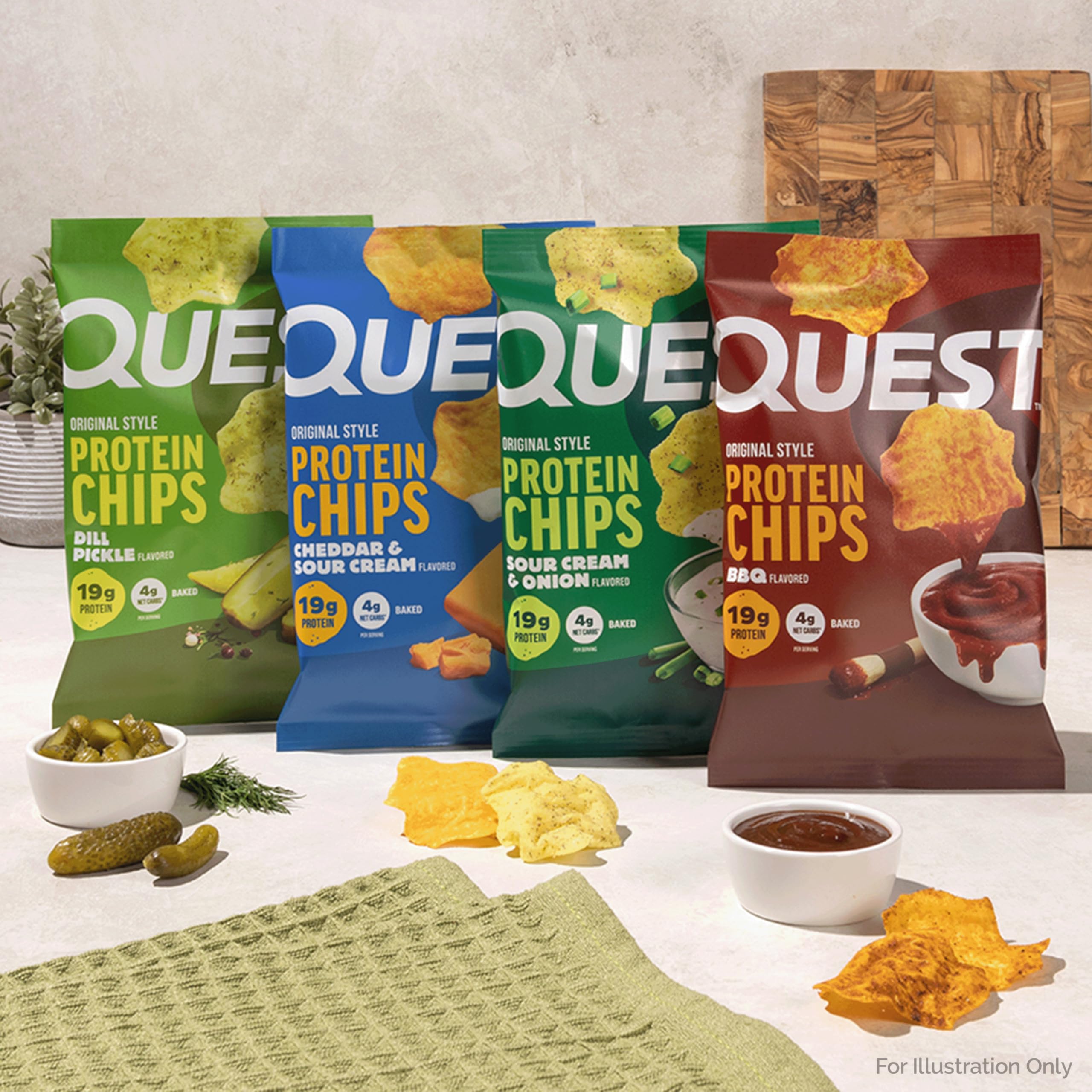 Quest chip en mano para comparar tamaño y control de porción