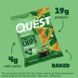 Quest bolsa abierta con chips crujientes listos para comer, ideal como snack proteico