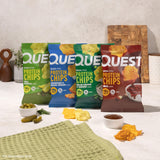 Quest chips junto a dip, perfecto para picoteo sabroso