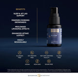 Quicksilver Scientific frasco junto a una tarjeta tamaño para escala, beneficio: percepción real del volumen de 30 ml