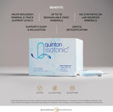 Quicksilver Scientific ampolla en mano durante viaje para hidratación inmediata