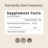 Real Mushrooms frasco en mano para comparar tamaño y cantidad de cápsulas