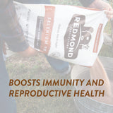 REDMOND sal mineral ofrecida en saladero con ganado, favorece consumo voluntario