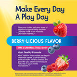 Renew Life niño masticando tableta sabor baya con aceptación habitual