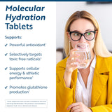 Researched Nutritionals tableta en mano lista para disolver, fácil dosificación