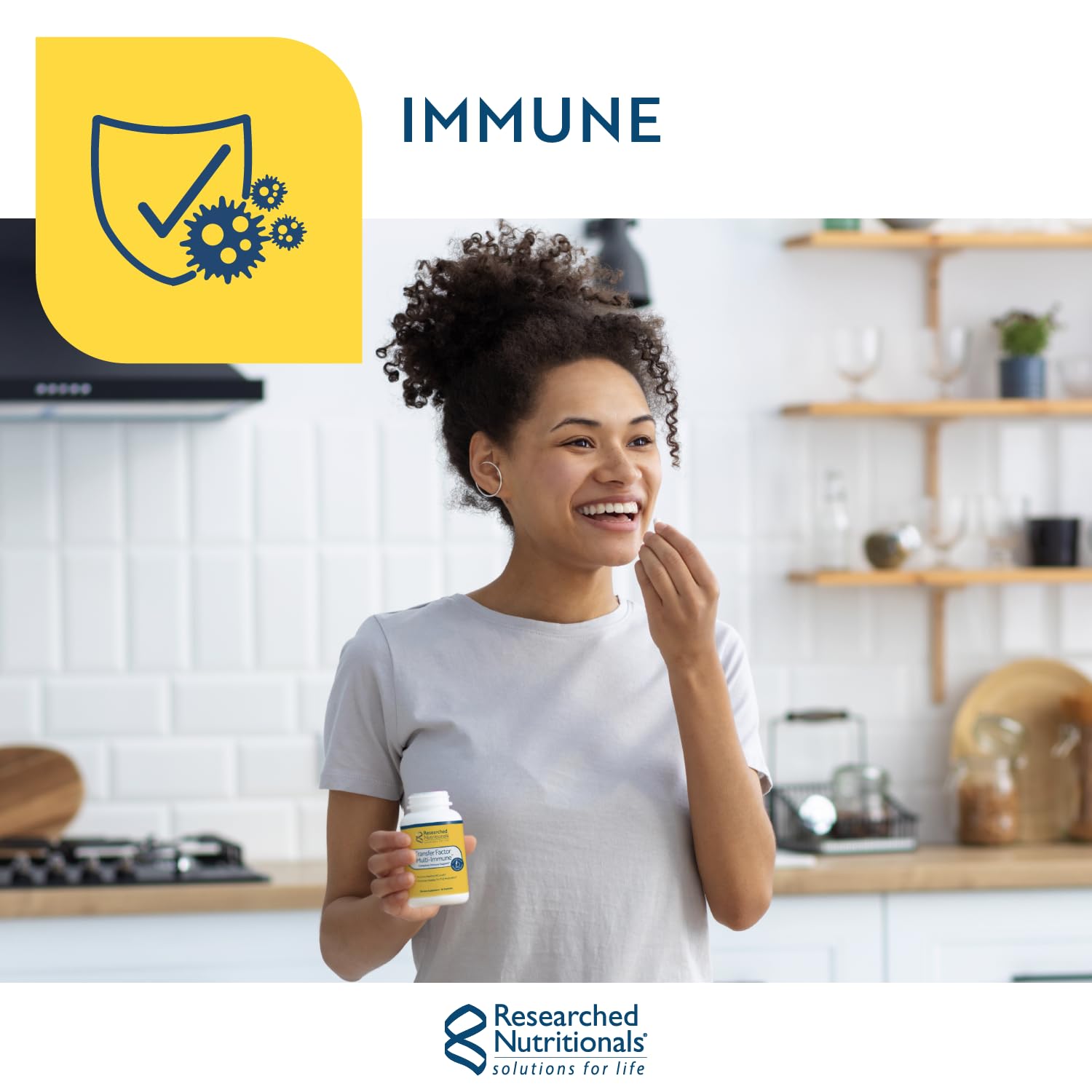 Researched Nutritionals cápsulas abiertas detalle de textura y fácil ingestión