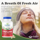 RidgeCrest Herbals persona integrando cápsula en su rutina diaria de bienestar