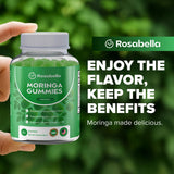 Rosabella hoja de moringa y polvo destacando origen orgánico del extracto