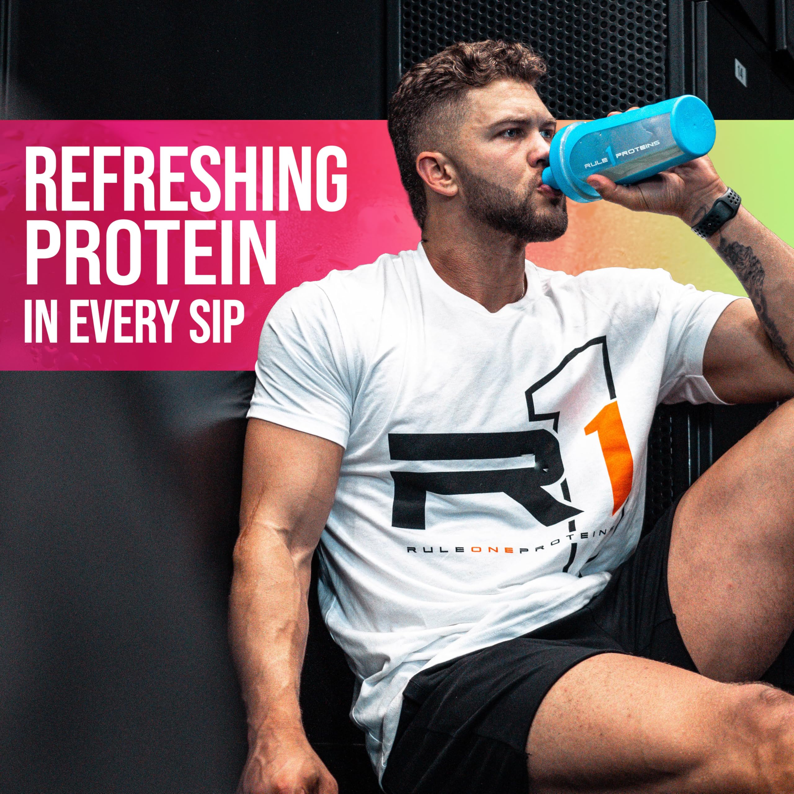 Rule 1 Proteins vaso con Clear Whey tras entrenamiento, recuperación y sabor refrescante
