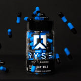 RYSE bote en mano para comparar tamaño y llevar al gimnasio