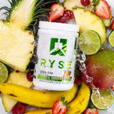 RYSE Up Supplements bote junto a cucharita para comparar tamaño de servicio
